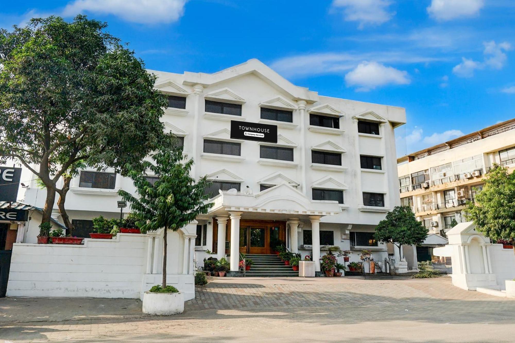 Super Townhouse Subhash Nagar Formerly Royal Palazzo جايبور المظهر الخارجي الصورة